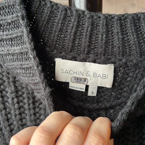 Sachin & Babi Griffin Bicolor Knit Sweater - Picture 3 of 8